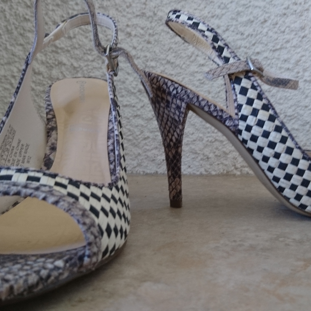 Beige & Black Woven and Faux Snake Heels 👠